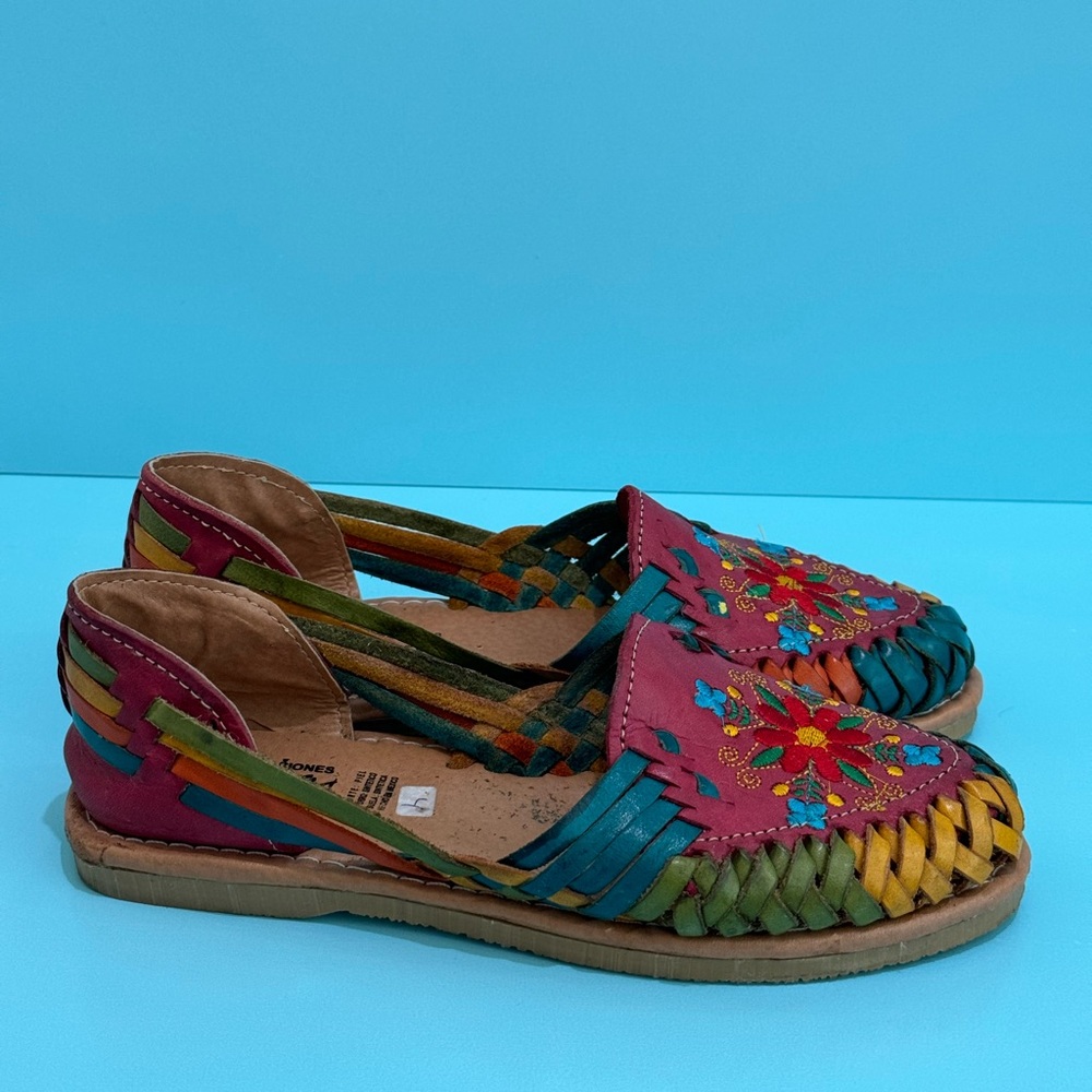 Huarache de Trenza Multicolor Floral Leather Slip Ons -4/5
